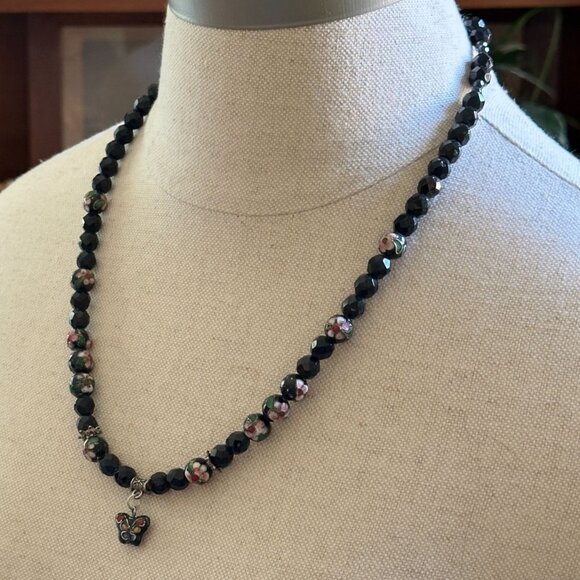 Black Faceted Glass Bead Necklace With Cloisonne Accent Beads & Butterfly Pendan - Picture 3 of 5